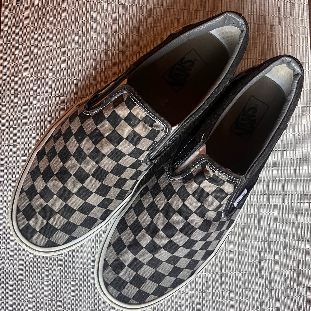 Vans Checkered Slip-ons